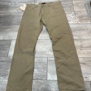 NWT Dockers All Season Tech Jean cut Straight Fit Khaki Pants 36 x 32